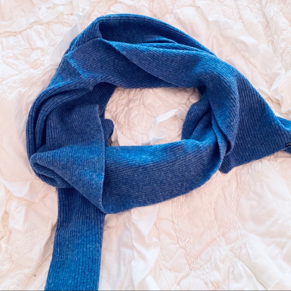 Gap Blue Scarf